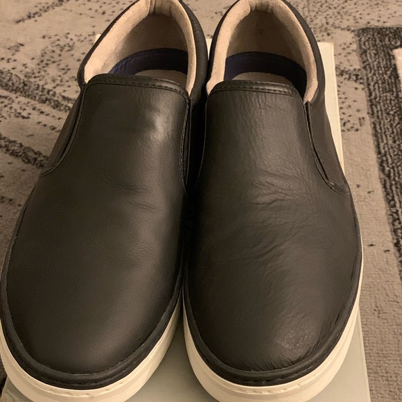 cole haan falmouth slip on